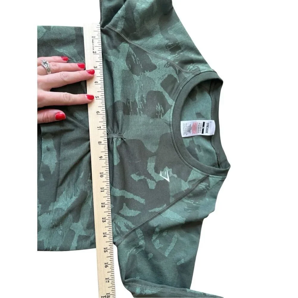 Gymshark ADAPT CAMO SEAMLESS LONG SLEEVE CROP‎ TOP size XL Green